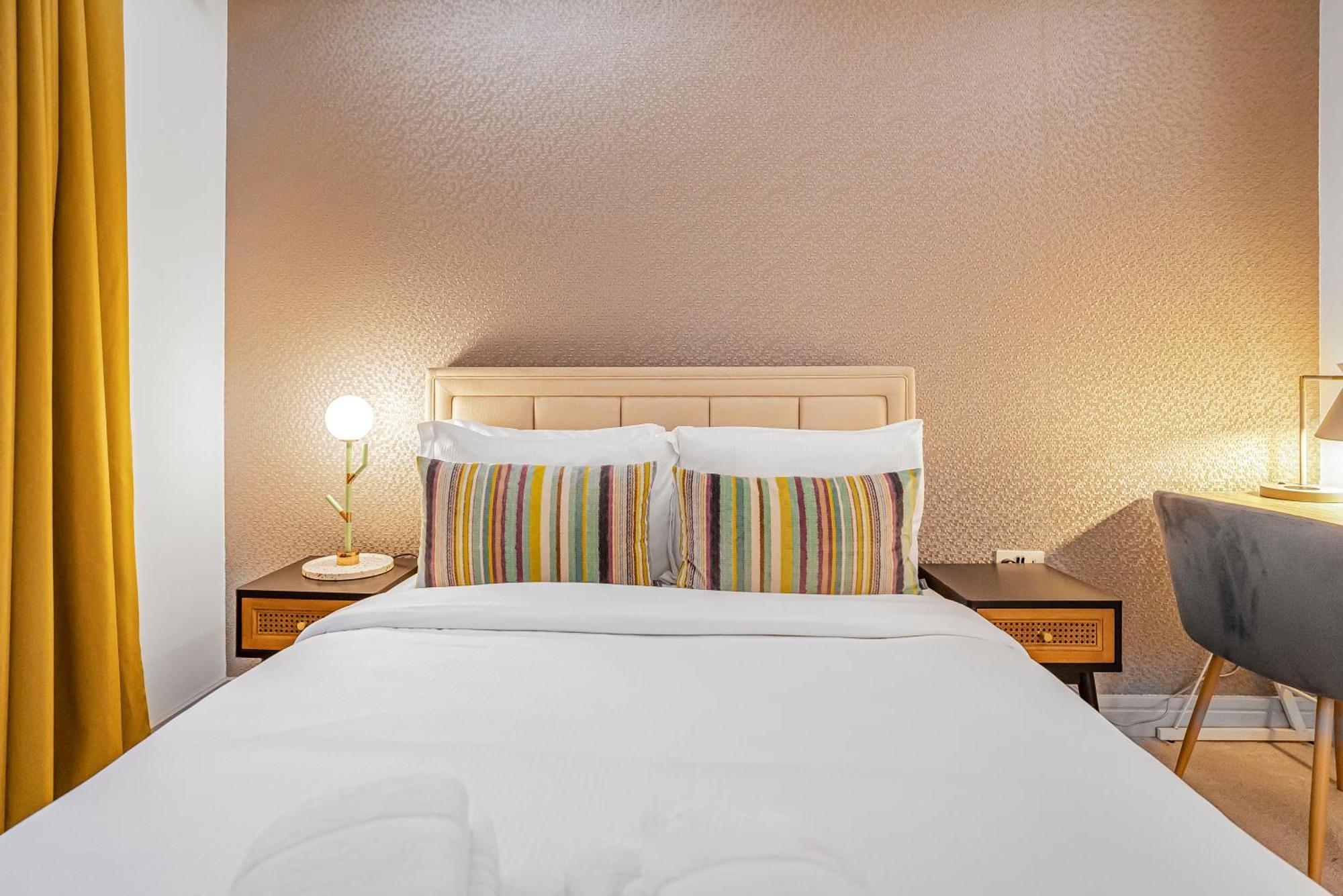 Stylish Modern Apartments By Livestay Short Lets & Serviced Accommodation London Nw6 Екстериор снимка