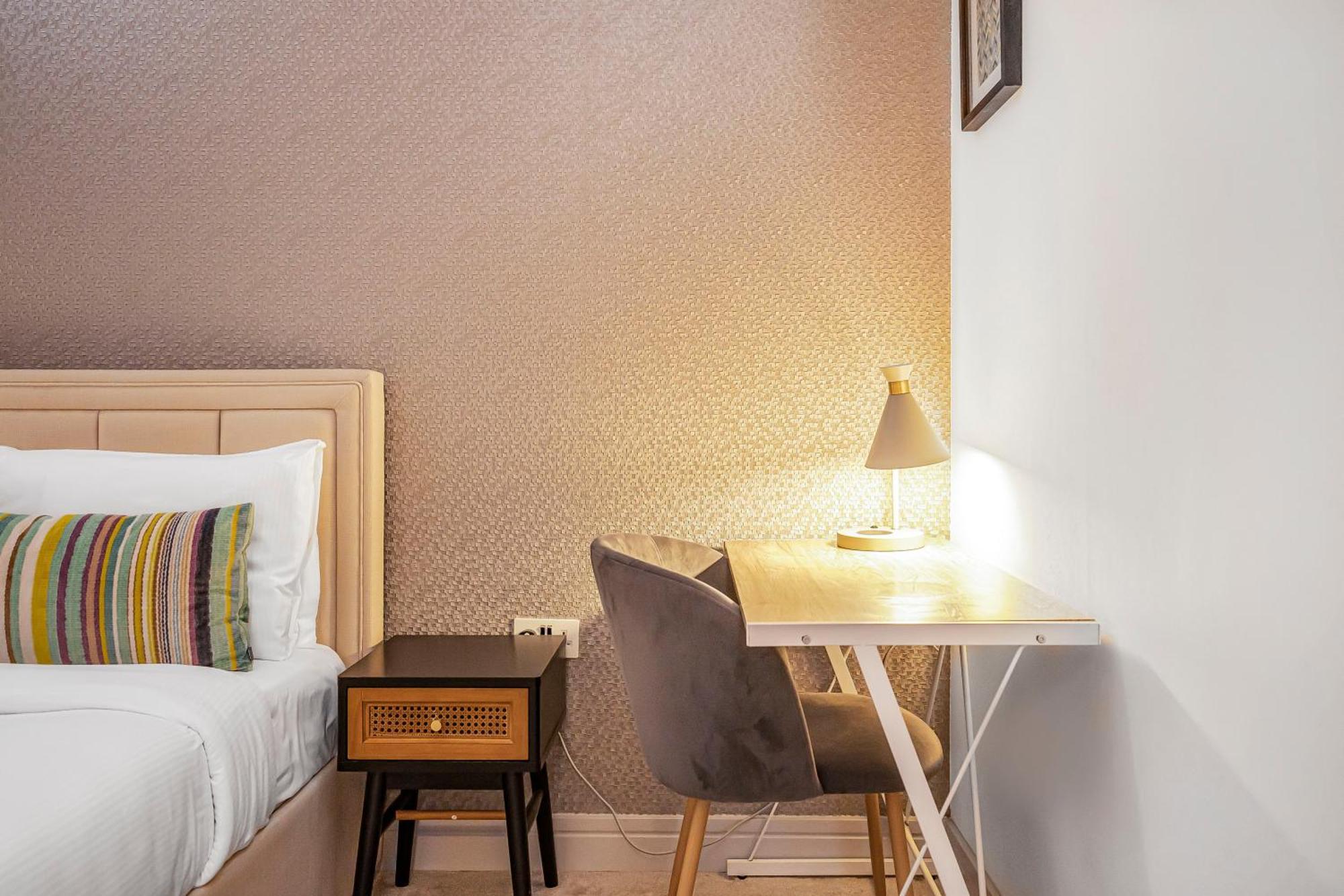 Stylish Modern Apartments By Livestay Short Lets & Serviced Accommodation London Nw6 Екстериор снимка